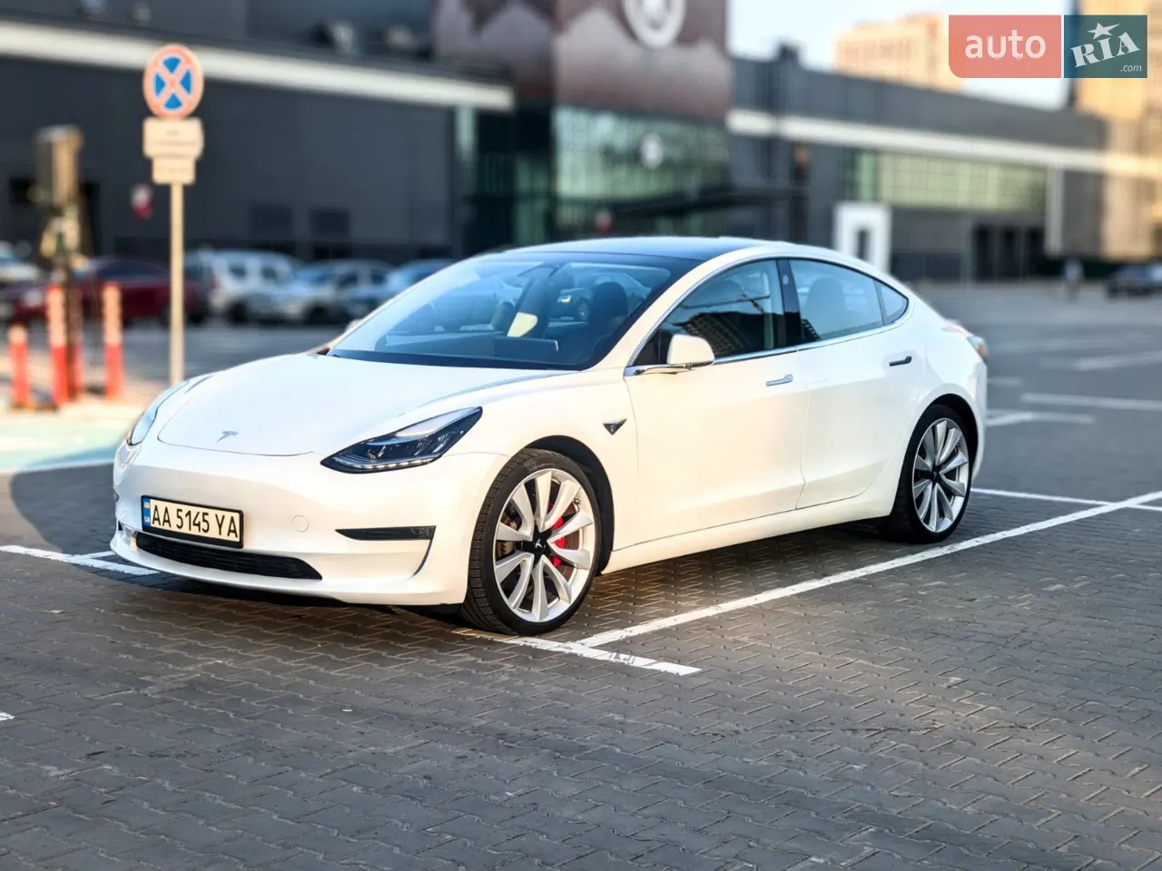 2019 Tesla Model 3 - мініатюра 34