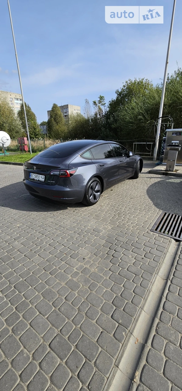 2022 Tesla Model 3 - мініатюра 13