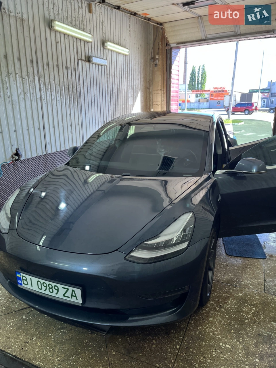 2020 Tesla Model 3 - мініатюра 18