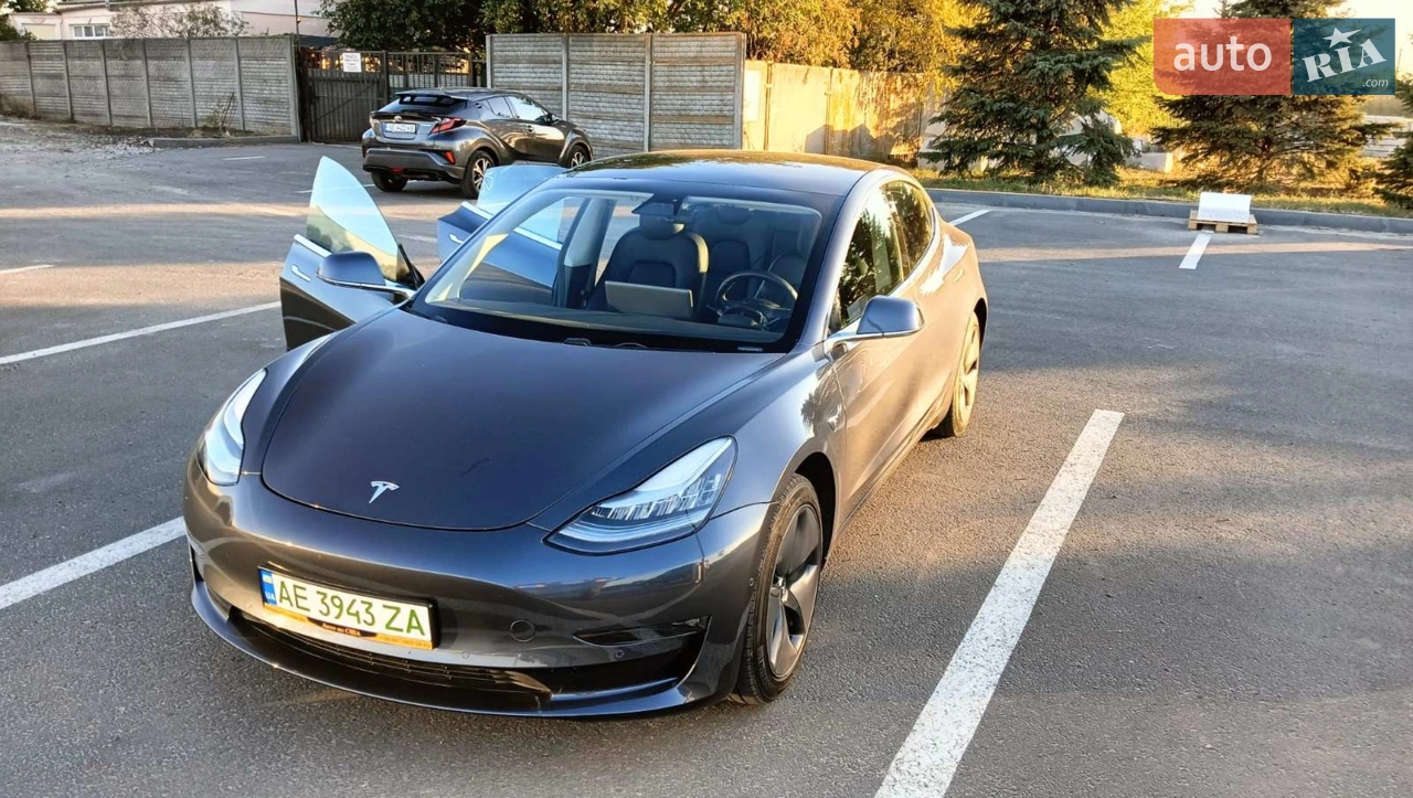 2020 Tesla Model 3 - мініатюра 18