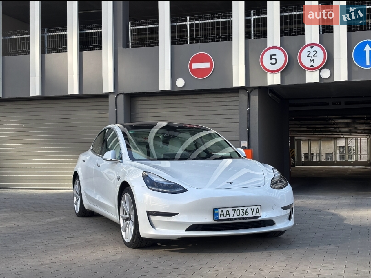 2020 Tesla Model 3 - мініатюра 10