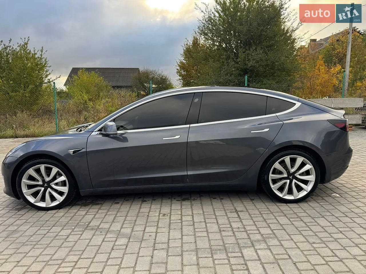 2019 Tesla Model 3 - мініатюра 29
