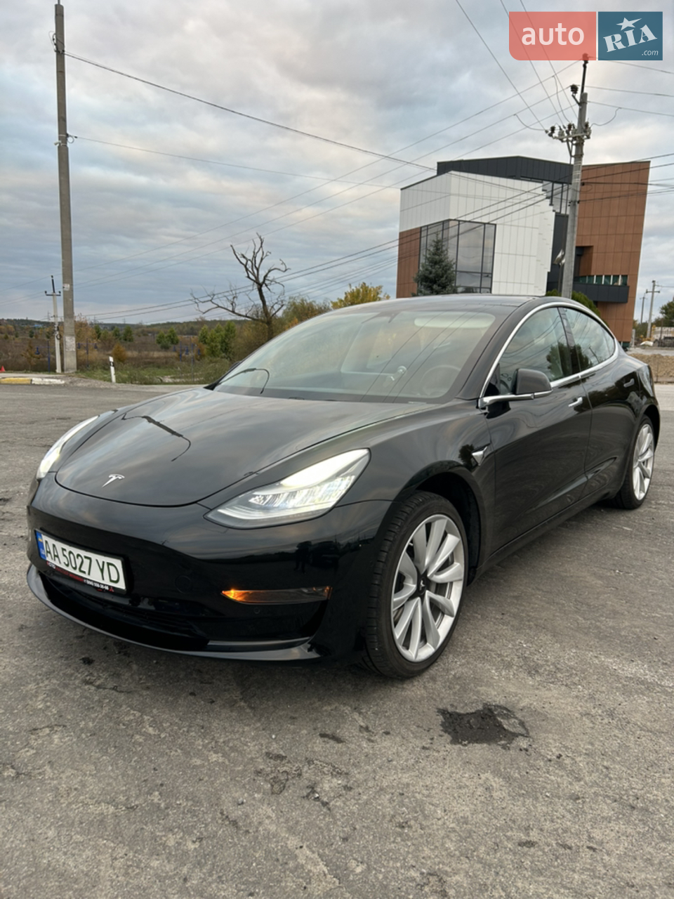 2019 Tesla Model 3 - мініатюра 16
