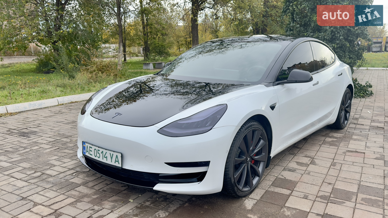 2020 Tesla Model 3 - мініатюра 26