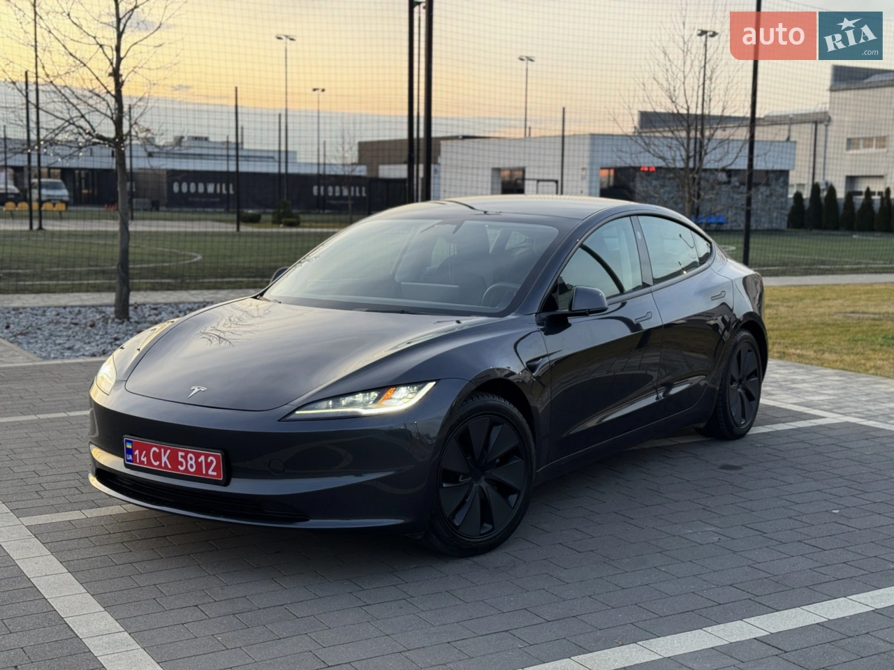 2024 Tesla Model 3 - мініатюра 31