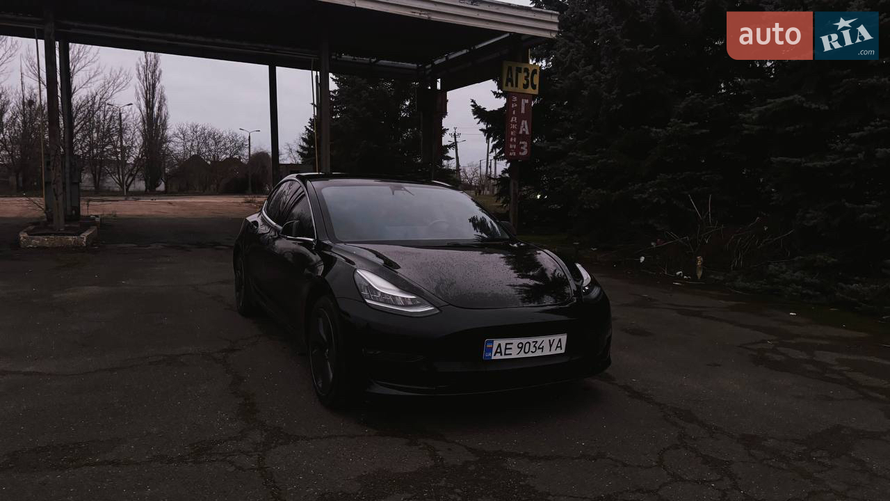 2018 Tesla Model 3 - мініатюра 16