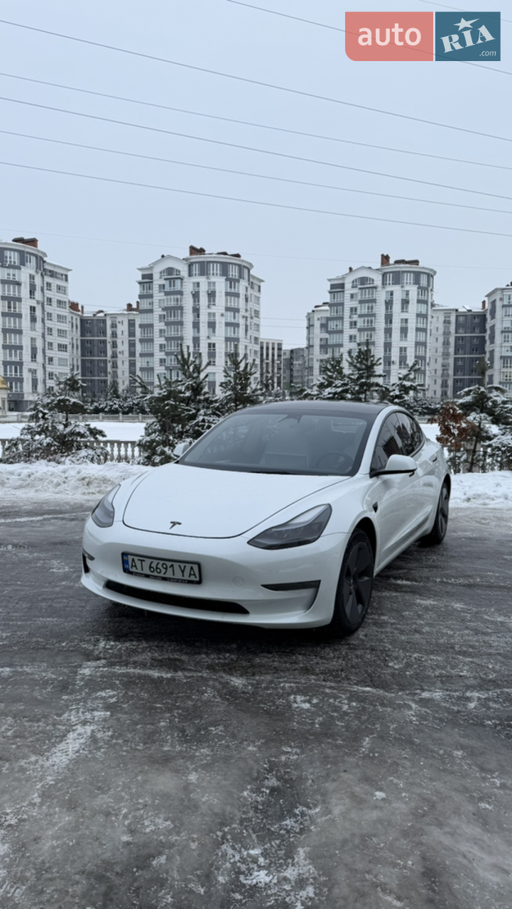 2022 Tesla Model 3 - мініатюра 10