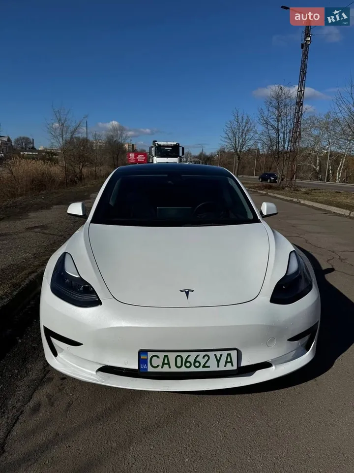 2022 Tesla Model 3 - мініатюра 11
