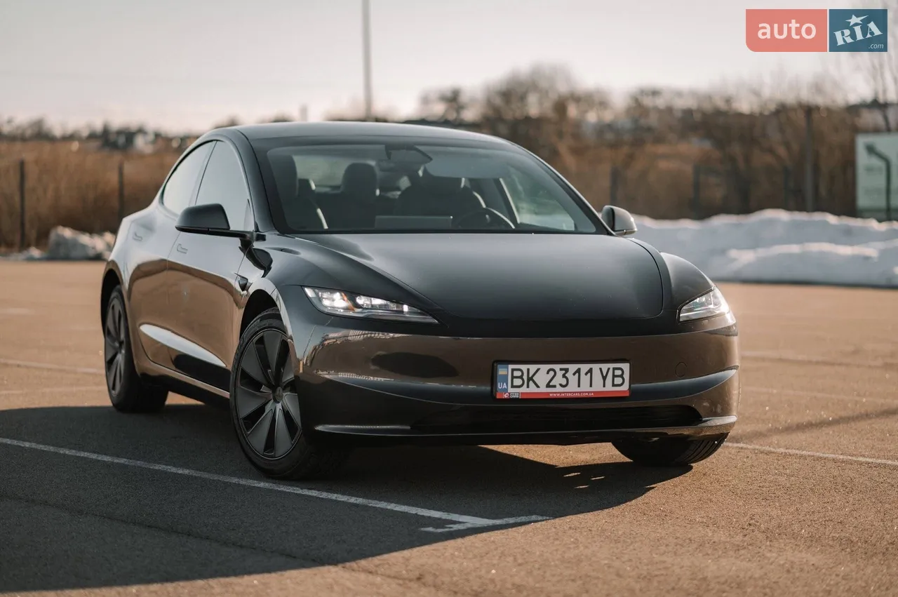 2025 Tesla Model 3 - мініатюра 82