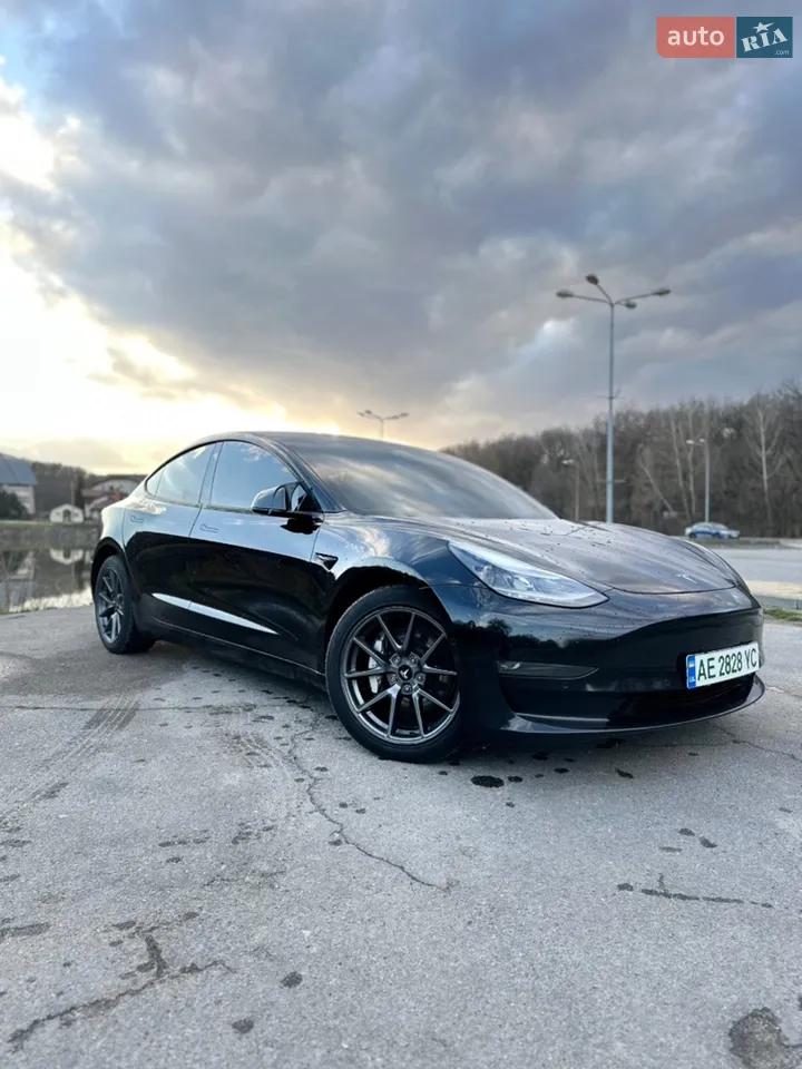 2021 Tesla Model 3 - мініатюра 19