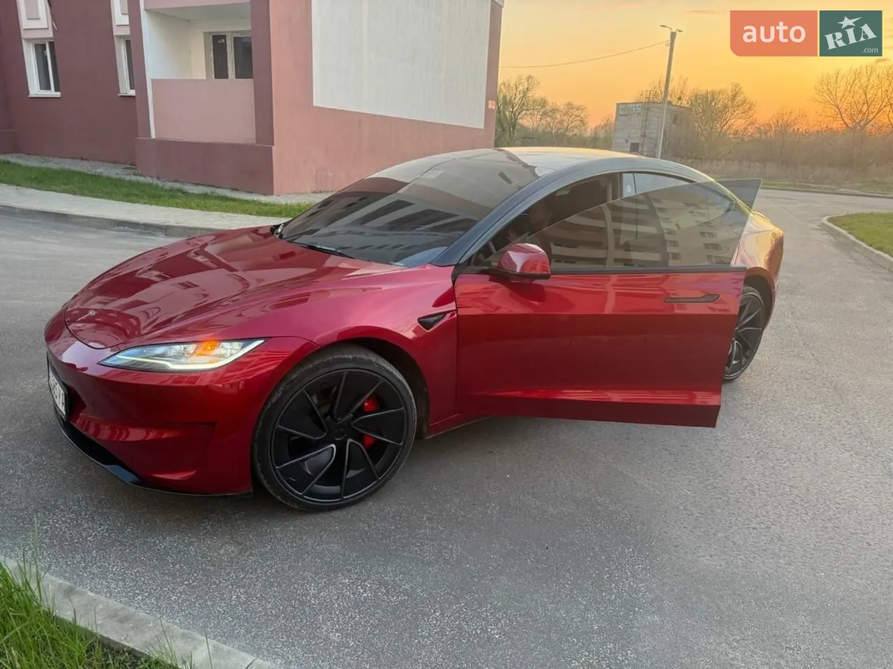 2024 Tesla Model 3 - мініатюра 16