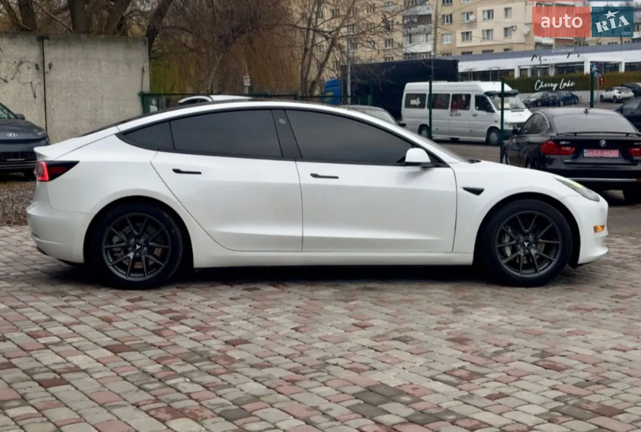2021 Tesla Model 3 - мініатюра 30
