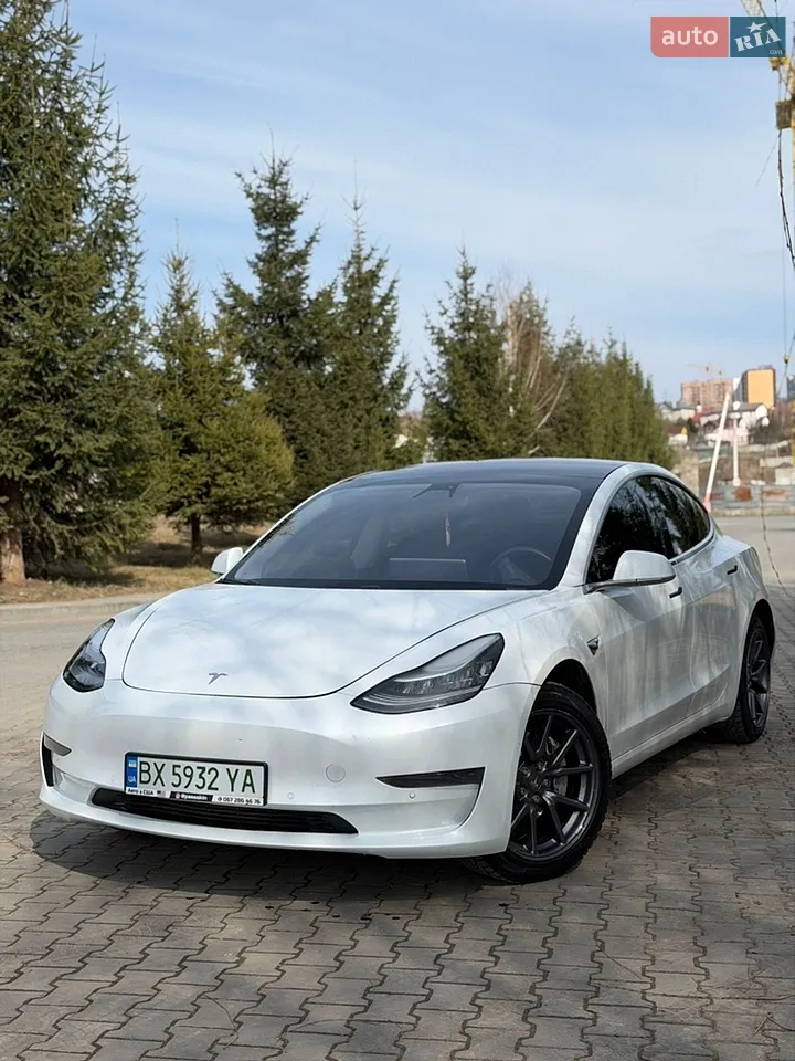2019 Tesla Model 3 - мініатюра 26