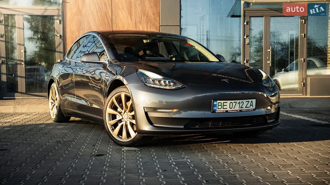 2018 Tesla Model 3 - мініатюра 28