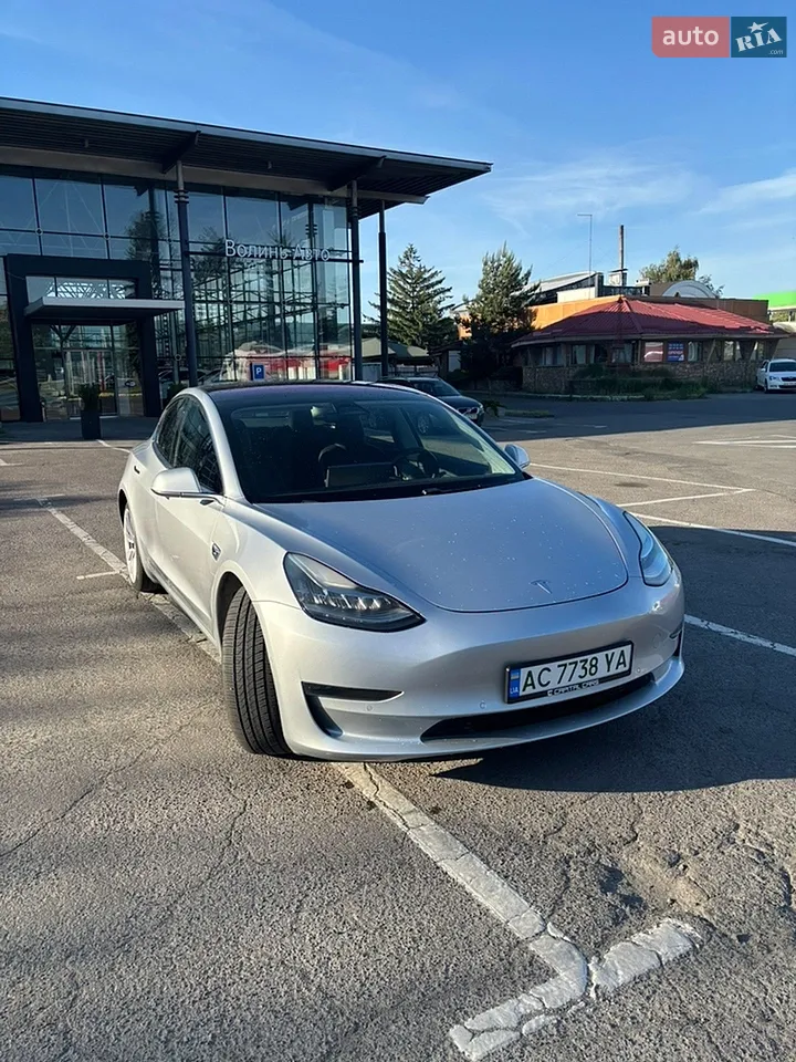 2018 Tesla Model 3 - мініатюра 14