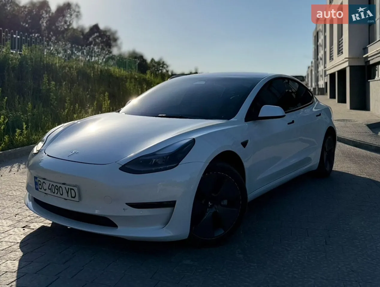 2022 Tesla Model 3 - мініатюра 24