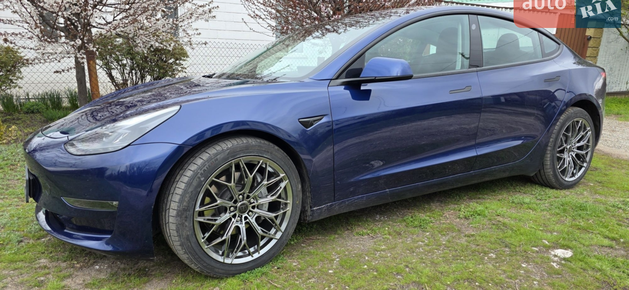 2022 Tesla Model 3 - мініатюра 17