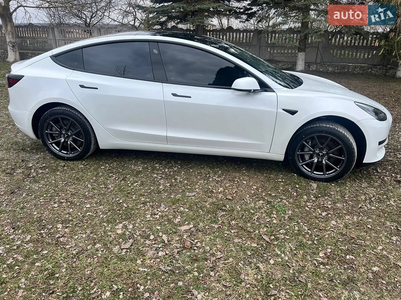 2020 Tesla Model 3 - мініатюра 25