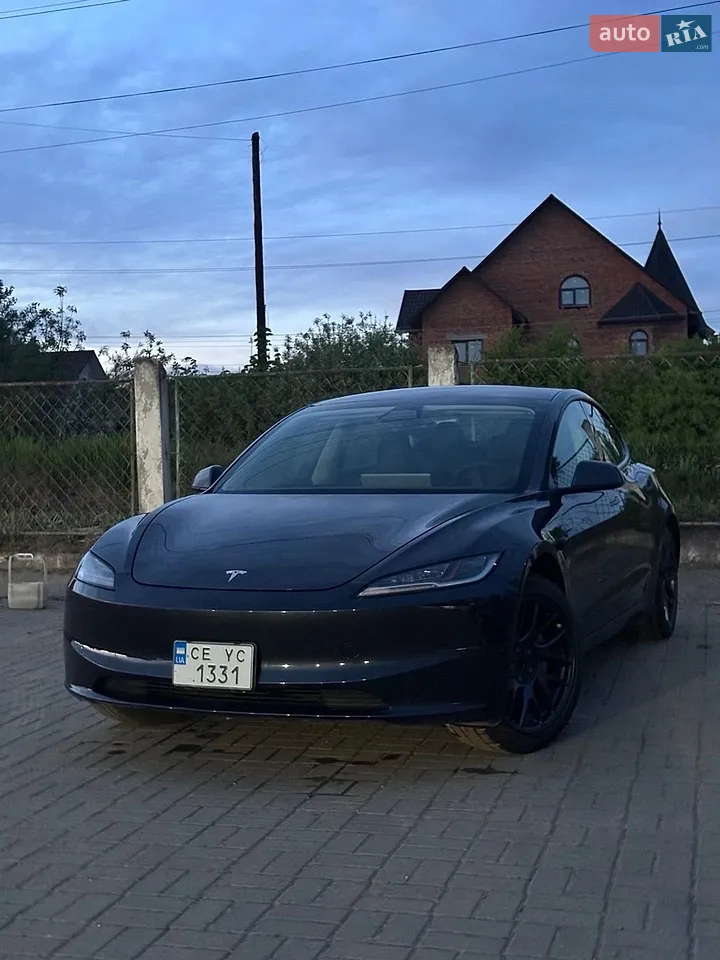 2025 Tesla Model 3 - мініатюра 13