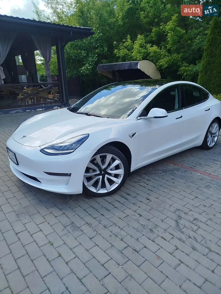 2020 Tesla Model 3 - мініатюра 18