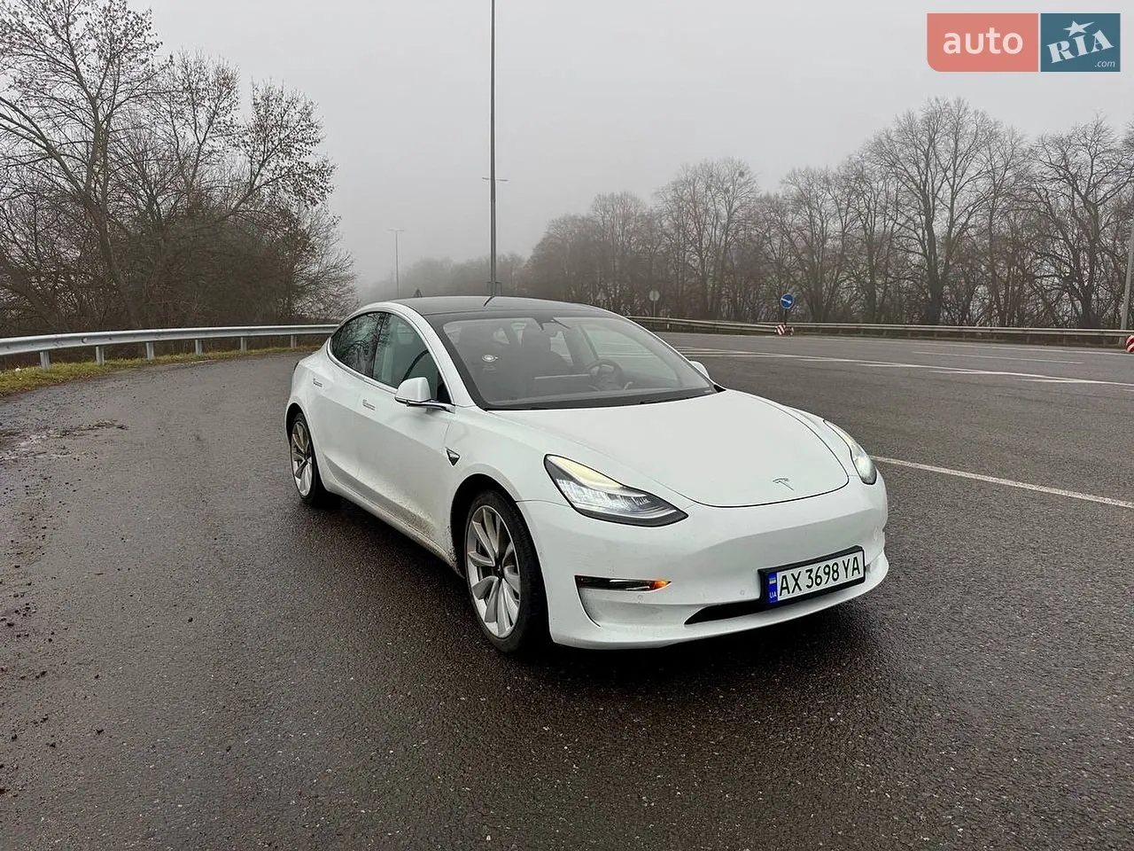 2020 Tesla Model 3 - мініатюра 13