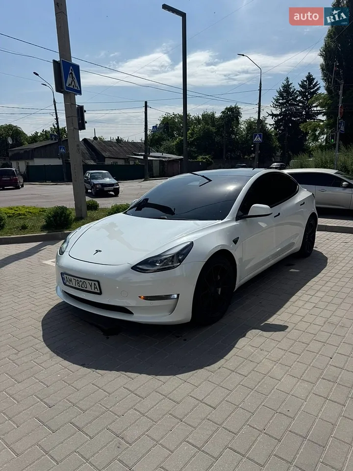 2021 Tesla Model 3 - мініатюра 13