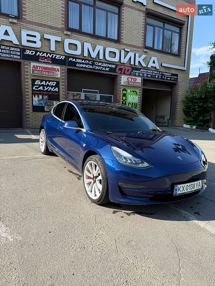 2018 Tesla Model 3 - мініатюра 13
