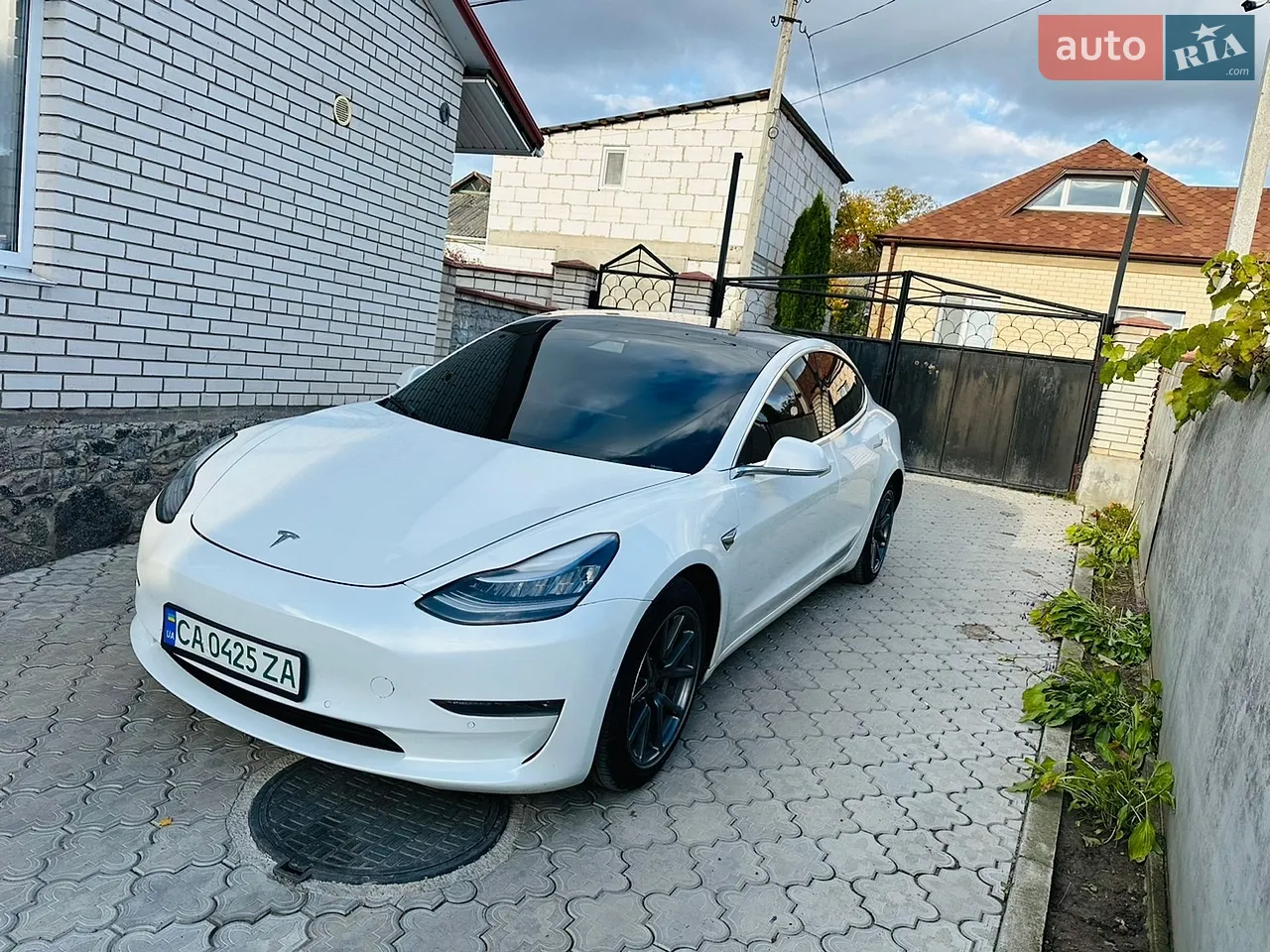 2020 Tesla Model 3 - мініатюра 11
