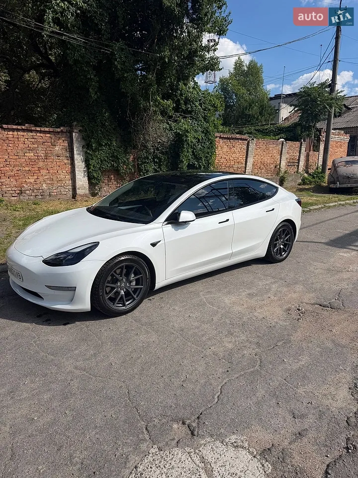 2022 Tesla Model 3 - мініатюра 17