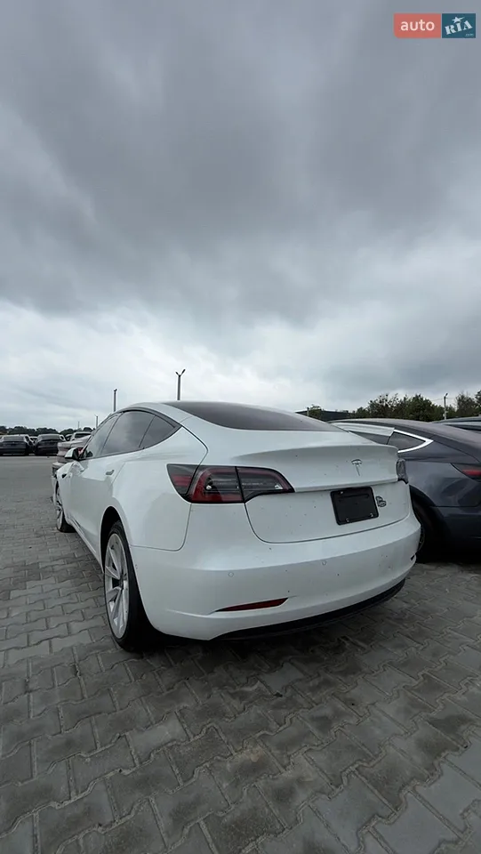 2022 Tesla Model 3 - мініатюра 16