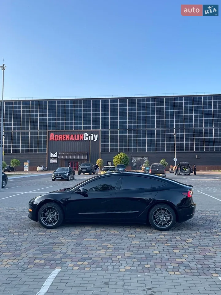 2021 Tesla Model 3 - мініатюра 15