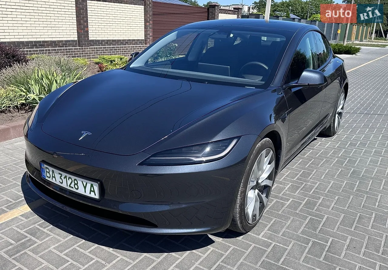 2025 Tesla Model 3 - мініатюра 27