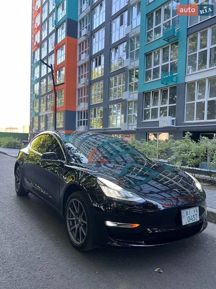 2019 Tesla Model 3 - мініатюра 8