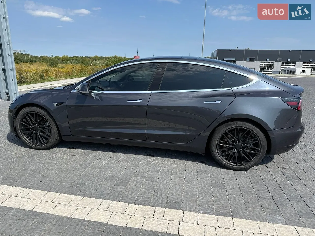 2018 Tesla Model 3 - мініатюра 18