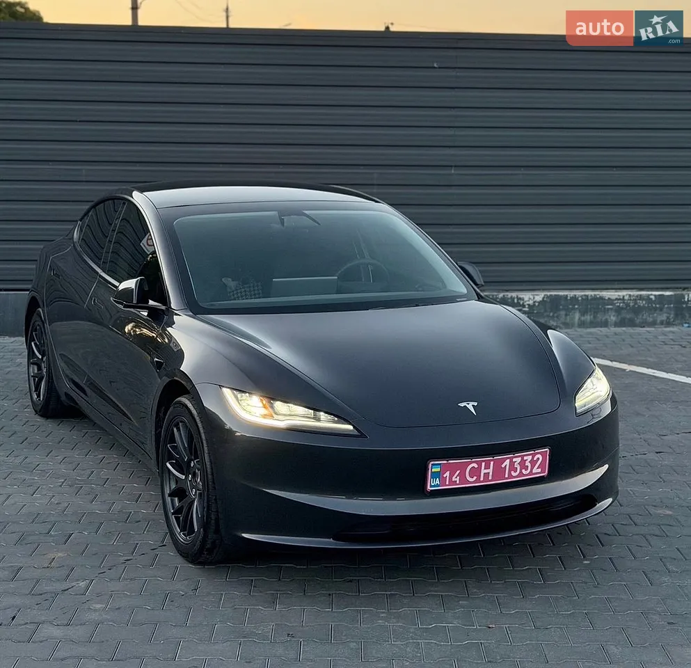 2025 Tesla Model 3 - мініатюра 17