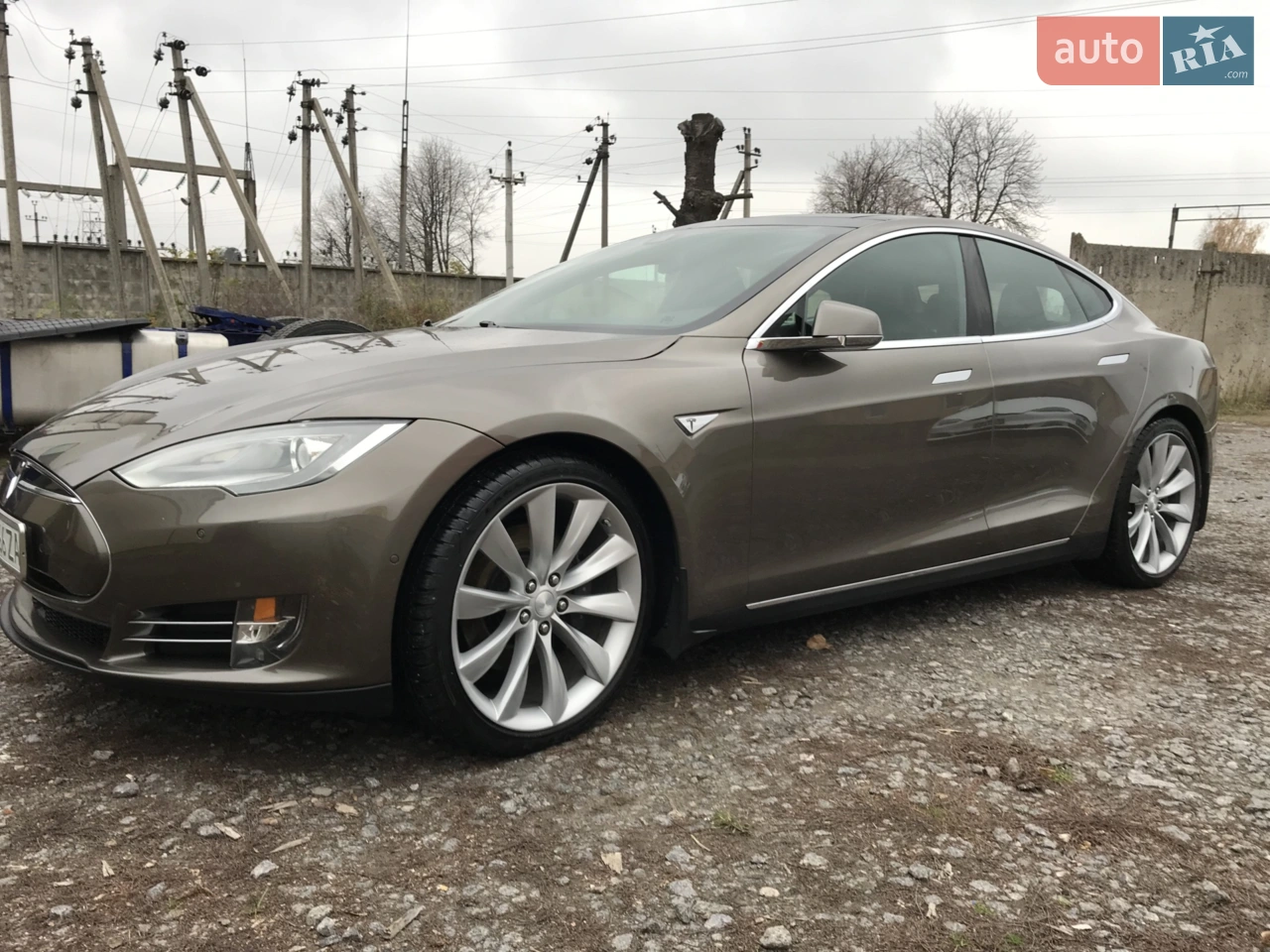 2016 Tesla Model S - мініатюра 24