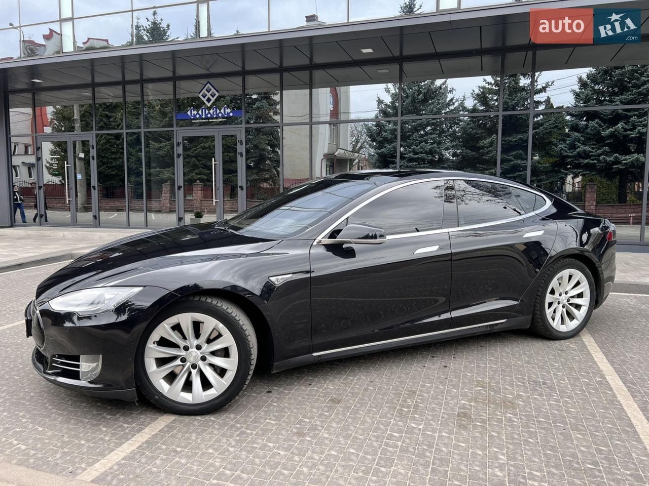 2015 Tesla Model S - мініатюра 47
