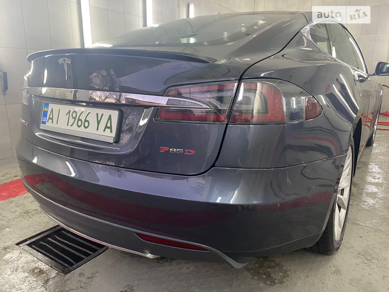 2015 Tesla Model S - мініатюра 11