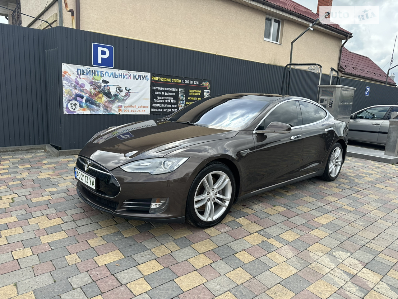 2014 Tesla Model S - мініатюра 4
