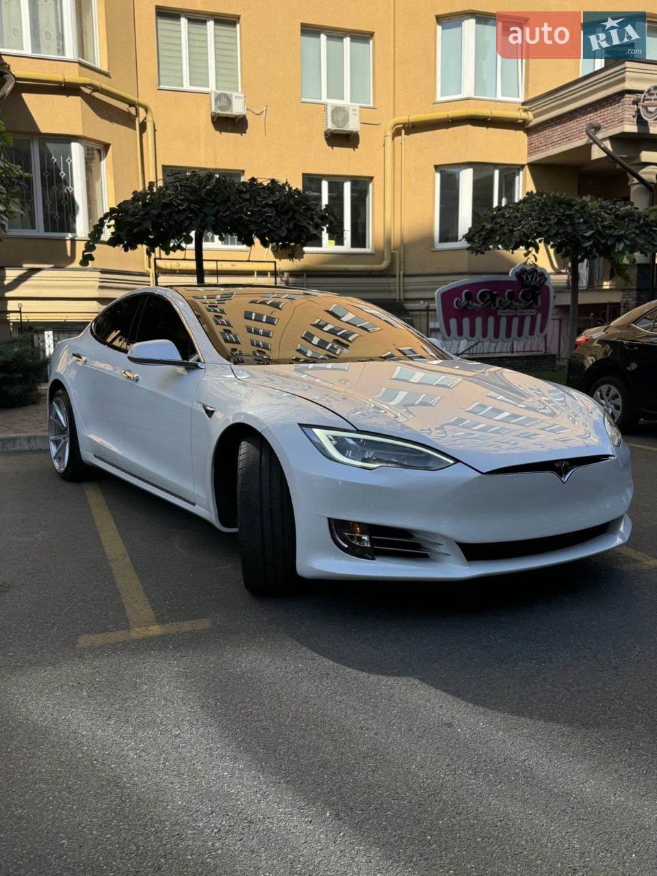 2020 Tesla Model S - мініатюра 19