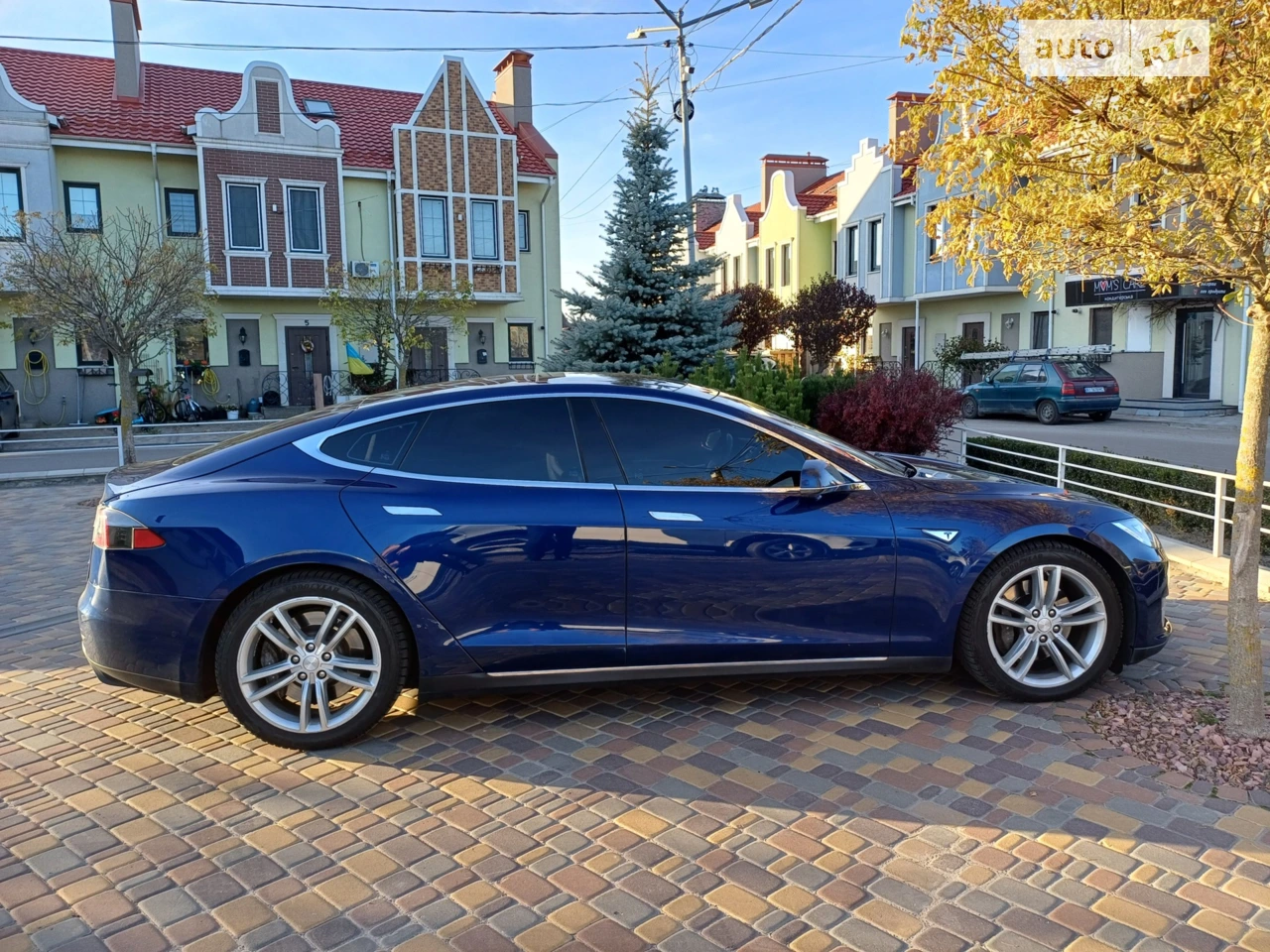 2015 Tesla Model S - мініатюра 8
