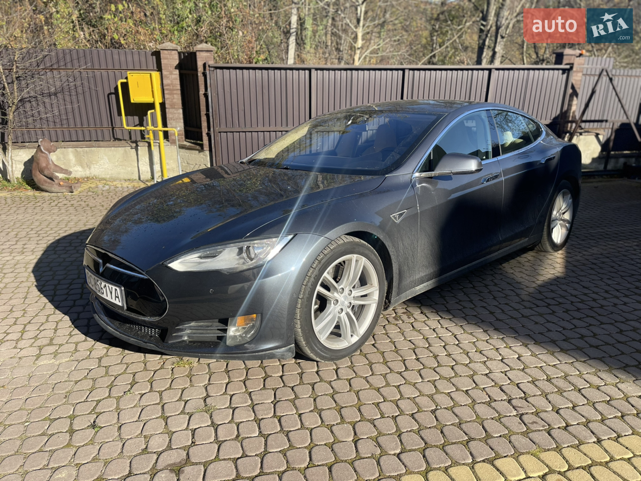 2016 Tesla Model S - мініатюра 23