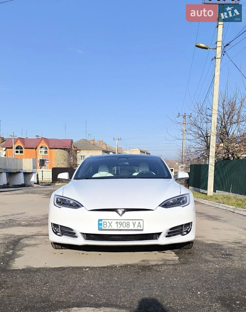 2019 Tesla Model S - мініатюра 12