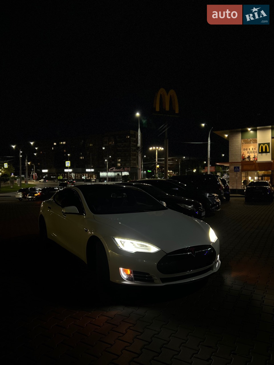 2014 Tesla Model S - мініатюра 27