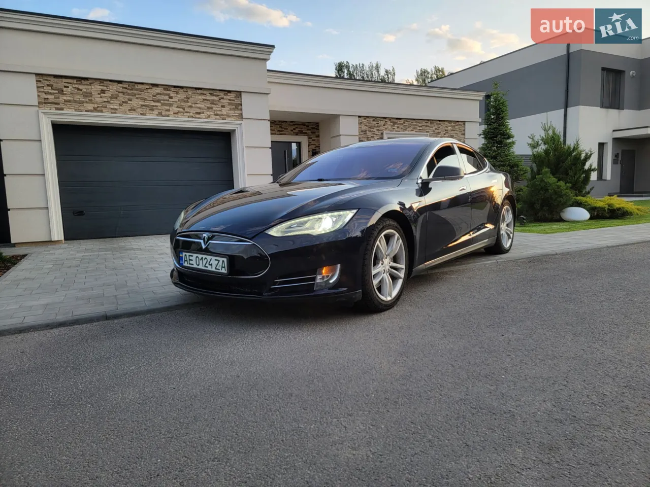 2013 Tesla Model S - мініатюра 19