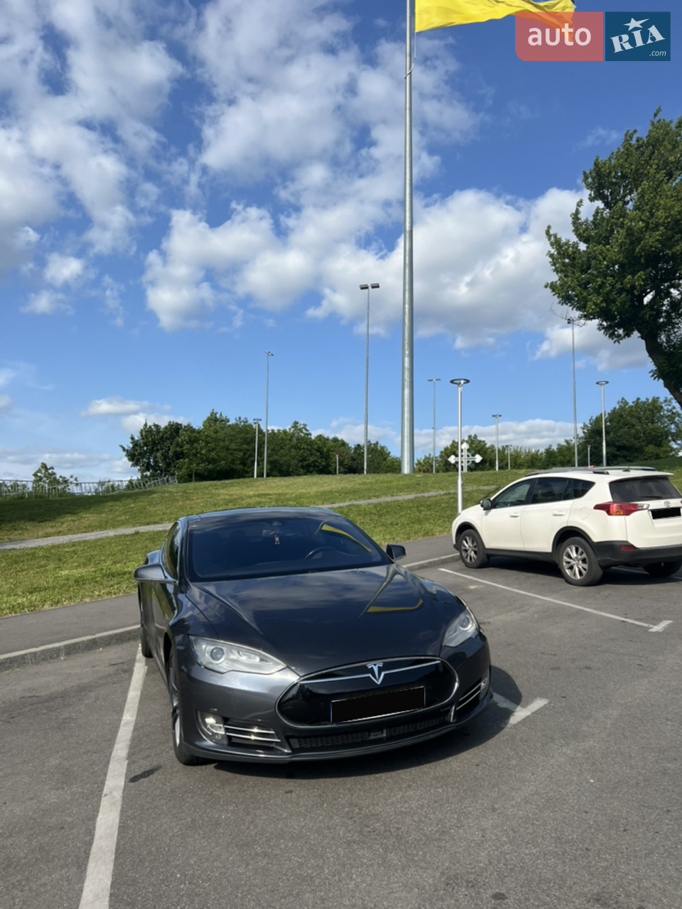 2015 Tesla Model S - мініатюра 25