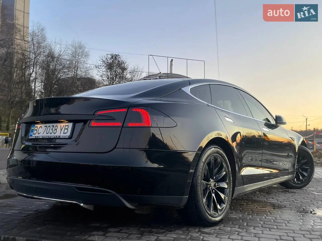 2014 Tesla Model S - мініатюра 127