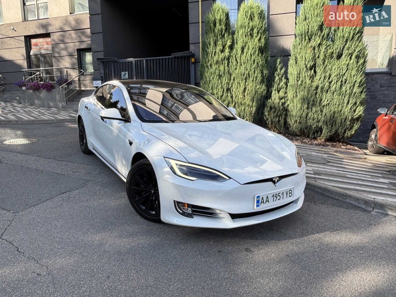 2017 Tesla Model S - мініатюра 12