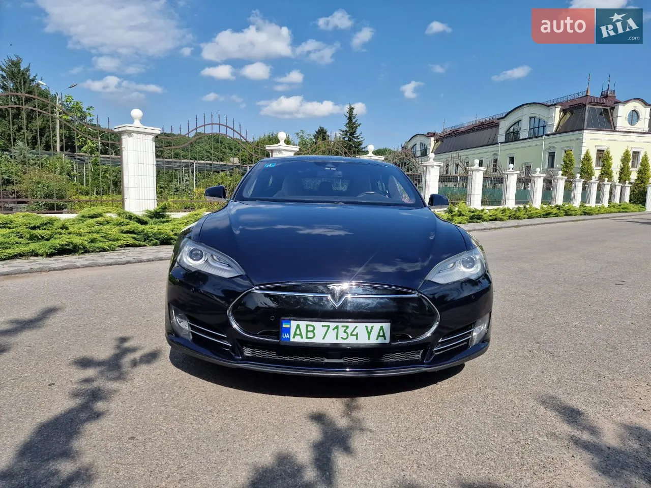 2015 Tesla Model S - мініатюра 21