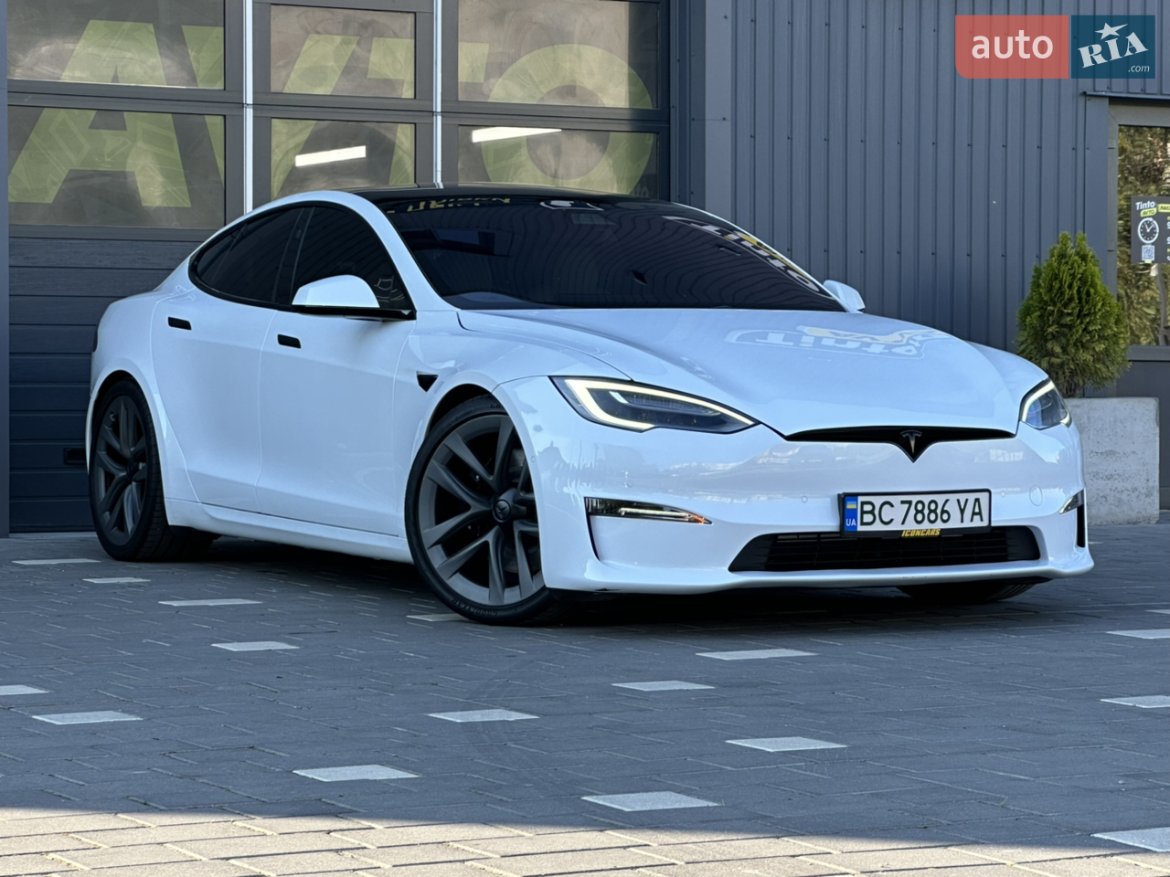 2021 Tesla Model S - мініатюра 32